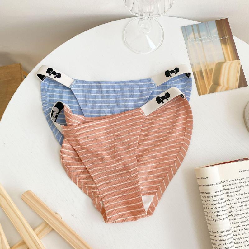 Women's Panties Long Legs Spring Striped Seamless Women Japanese Sweet Bow Mid-rise Young Girl Underwear Fresh Briefs N8062, Green
Women's Panties Long Legs Spring Striped Seamless Women Japanese Sweet Bow Mid-rise Young Girl Underwear Fresh Briefs N8062, Green