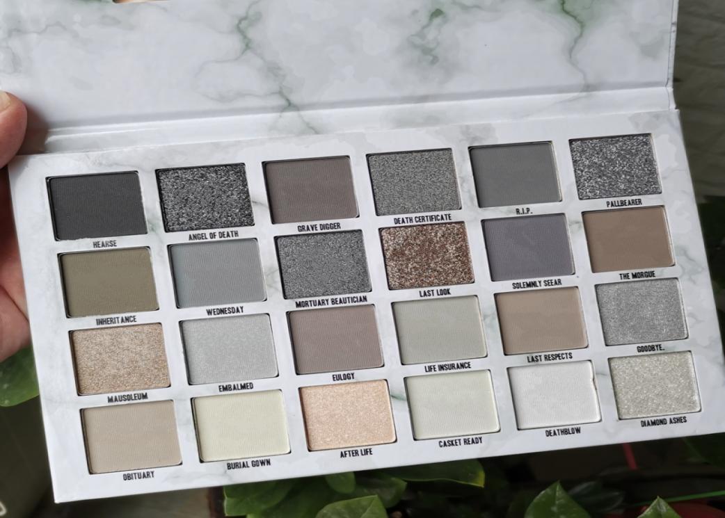 Newest Makeup Cremated Eye Shadow Palette 24 Colors Eyeshadow Shimmer Matte Nude palette Beauty Five Star high quality Cosmetics4160090, Multi
Newest Makeup Cremated Eye Shadow Palette 24 Colors Eyeshadow Shimmer Matte Nude palette Beauty Five Star high quality Cosmetics4160090, Multi