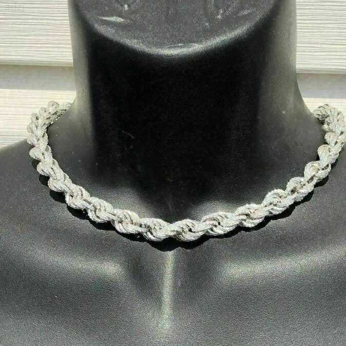 Custom Luxury Choker Necklace Hip Hop Iced Out Chains for Men 15mm Vvs Moissanite for Men Sterling Silver 925 Rope Chain
Custom Luxury Choker Necklace Hip Hop Iced Out Chains for Men 15mm Vvs Moissanite for Men Sterling Silver 925 Rope Chain