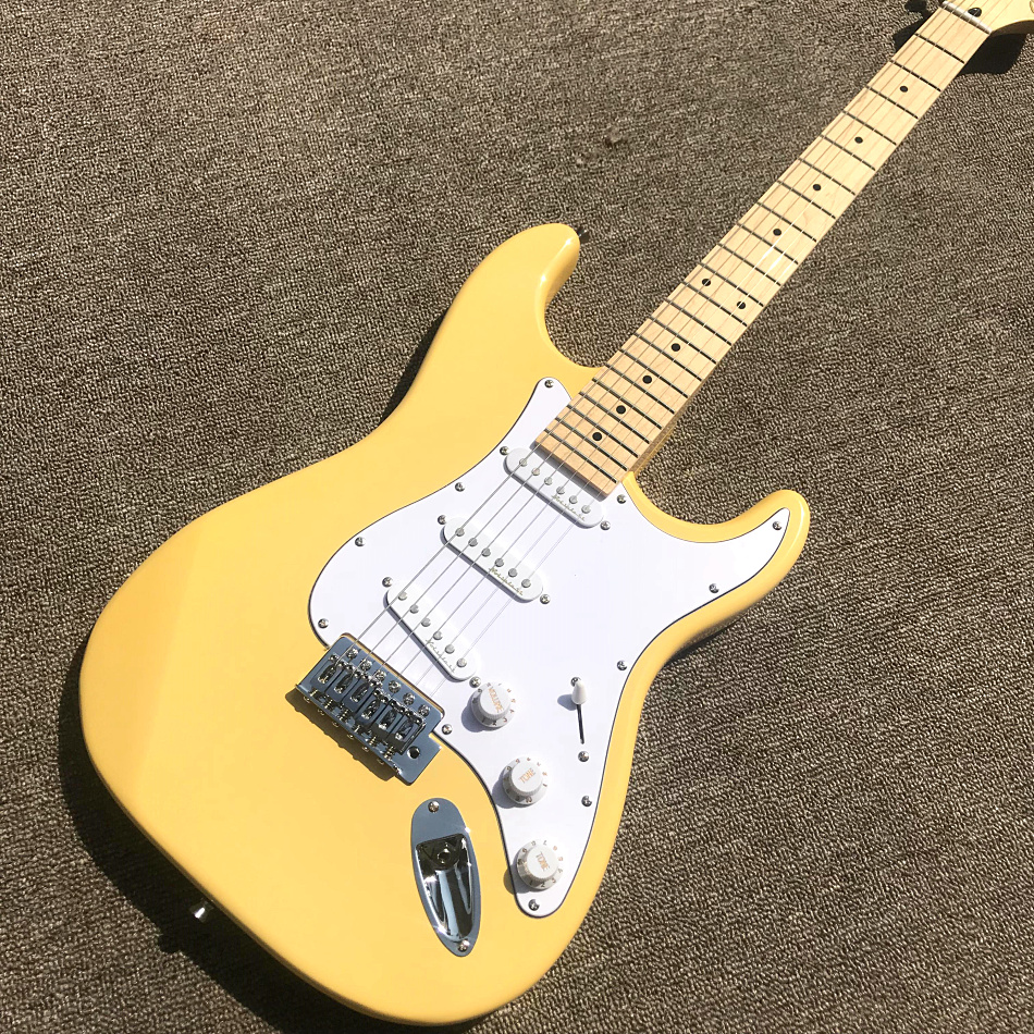 Custom Shop, ST Electric Guitar, Cream Yellow Maple Fingerboard, Chrome Hardware, Free Shipping
Custom Shop, ST Electric Guitar, Cream Yellow Maple Fingerboard, Chrome Hardware, Free Shipping