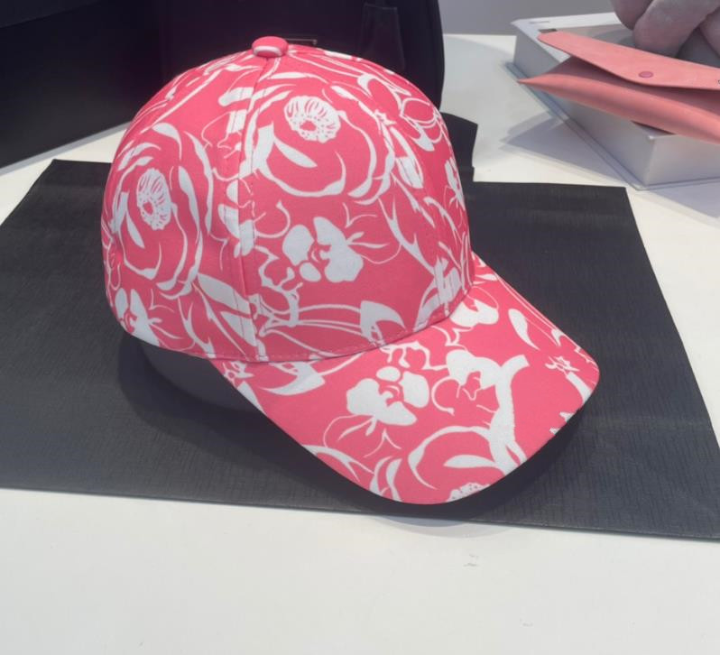 Designer Baseball Cap for Women NEW Pink Casual Ladies Flower Floral Printed Sun Caps New Sun Hat Personality Simple Hat H2084, Purple
Designer Baseball Cap for Women NEW Pink Casual Ladies Flower Floral Printed Sun Caps New Sun Hat Personality Simple Hat H2084, Purple