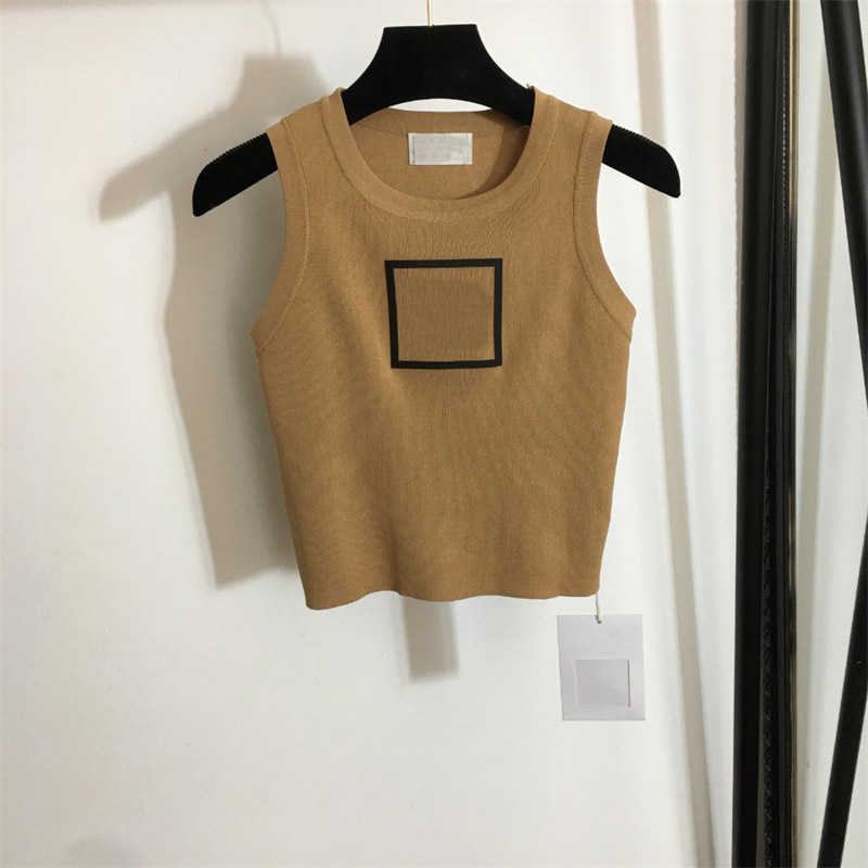 Casual Womens Knitted Tank Top Stand-up Lettering Print Crew Neck Knit Vest Comfortable High Stretch Sleeveless Tops 4 Styles Designer Clothing
Casual Womens Knitted Tank Top Stand-up Lettering Print Crew Neck Knit Vest Comfortable High Stretch Sleeveless Tops 4 Styles Designer Clothing