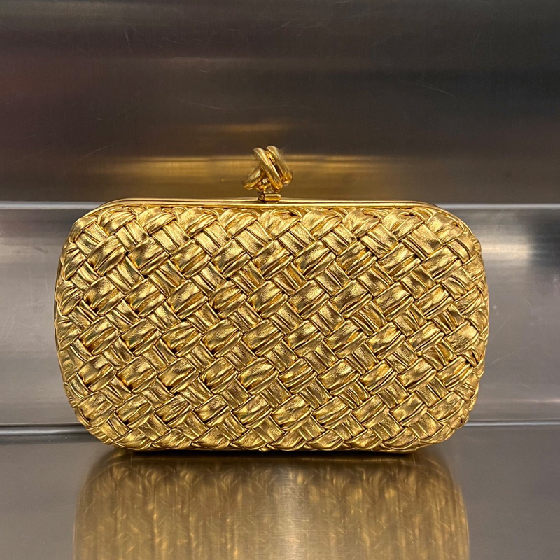 Clip Bag Shoulder Dinner Bag Underarm Bag Weave Pleated Clutch Bag Women Knot Purse Mini Bag Handbags Calfskin Genuine Leather Top Quality Gold Hardware Braid Strap
Clip Bag Shoulder Dinner Bag Underarm Bag Weave Pleated Clutch Bag Women Knot Purse Mini Bag Handbags Calfskin Genuine Leather Top Quality Gold Hardware Braid Strap