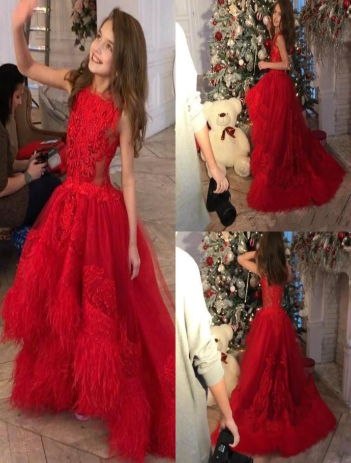 Red High Low Flower Girl Dresses for Christmas Jewel Neck Lace Appliques Feather Girls Pageant Dress Custom Made First Communion G4166167, Same as image
Red High Low Flower Girl Dresses for Christmas Jewel Neck Lace Appliques Feather Girls Pageant Dress Custom Made First Communion G4166167, Same as image