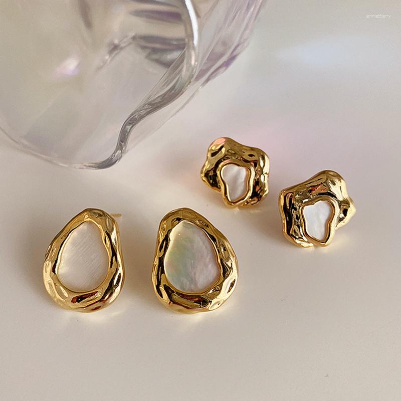 Stud Earrings GSOLD Korean Temperament Simple Geometric Irregular Metal Shell Earring Women All-Match Elegant Female Ear Studs Party Jewelry
Stud Earrings GSOLD Korean Temperament Simple Geometric Irregular Metal Shell Earring Women All-Match Elegant Female Ear Studs Party Jewelry
