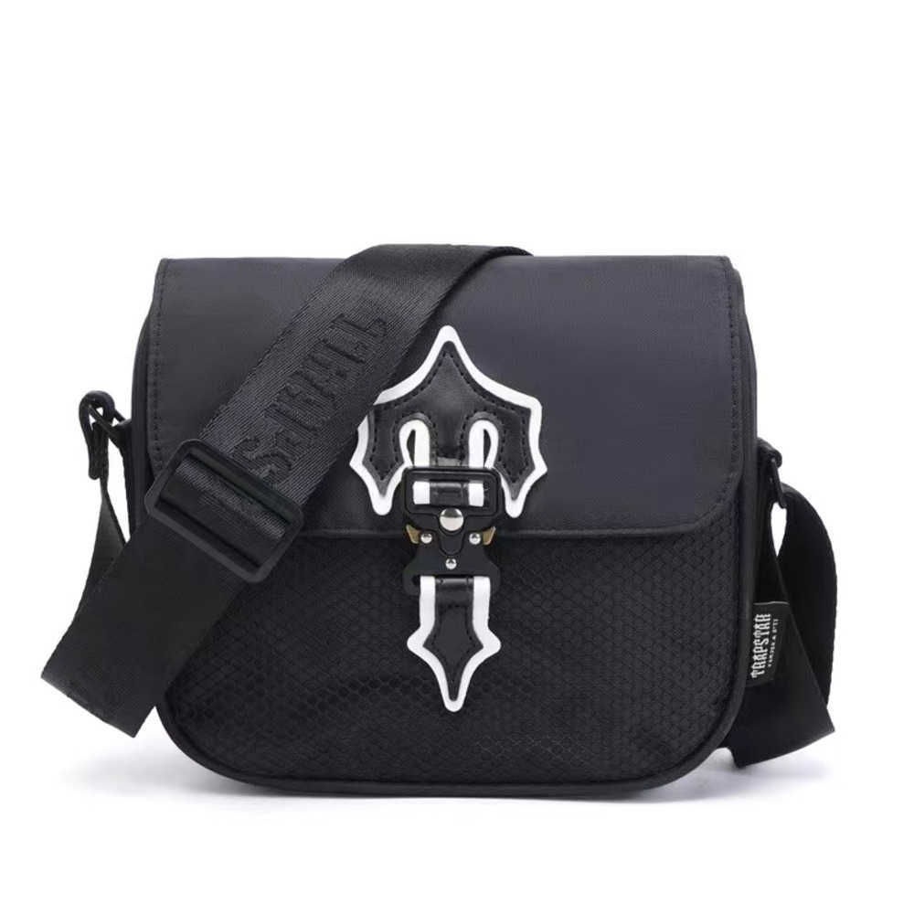 Shoulder Bags Trapstar men crossbody bag Luxury messager bags designer nylon Casual outdoor Trendy shoulder black purse cross body Tidal flow design 52ess
