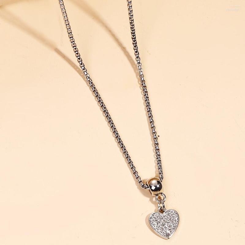Pendant Necklaces Fashion Simple Heart Shape Necklace Pendants For Women Girls Silver Color Chain Party Jewelry Anniversary Gift
Pendant Necklaces Fashion Simple Heart Shape Necklace Pendants For Women Girls Silver Color Chain Party Jewelry Anniversary Gift