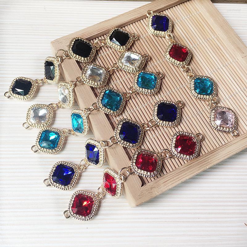 Pendant Necklaces Arrival Ornament Jewelry Accessories Gold Tone Plated Crystal Rhinestone Square Charms Chains For Handbag Garment
Pendant Necklaces Arrival Ornament Jewelry Accessories Gold Tone Plated Crystal Rhinestone Square Charms Chains For Handbag Garment