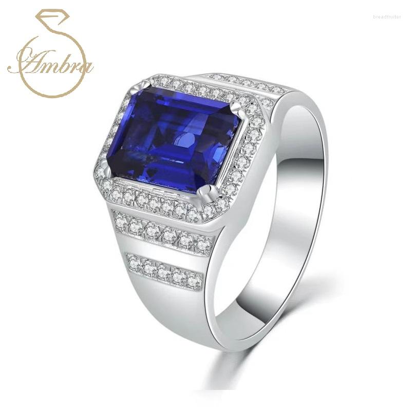 Cluster Rings Ambra Jewelry 6ct Blue Sapphire Moissanite Radiant Cut 925 Silver Platinum Plated Sterling Layer Luxury Men's Ring
Cluster Rings Ambra Jewelry 6ct Blue Sapphire Moissanite Radiant Cut 925 Silver Platinum Plated Sterling Layer Luxury Men's Ring