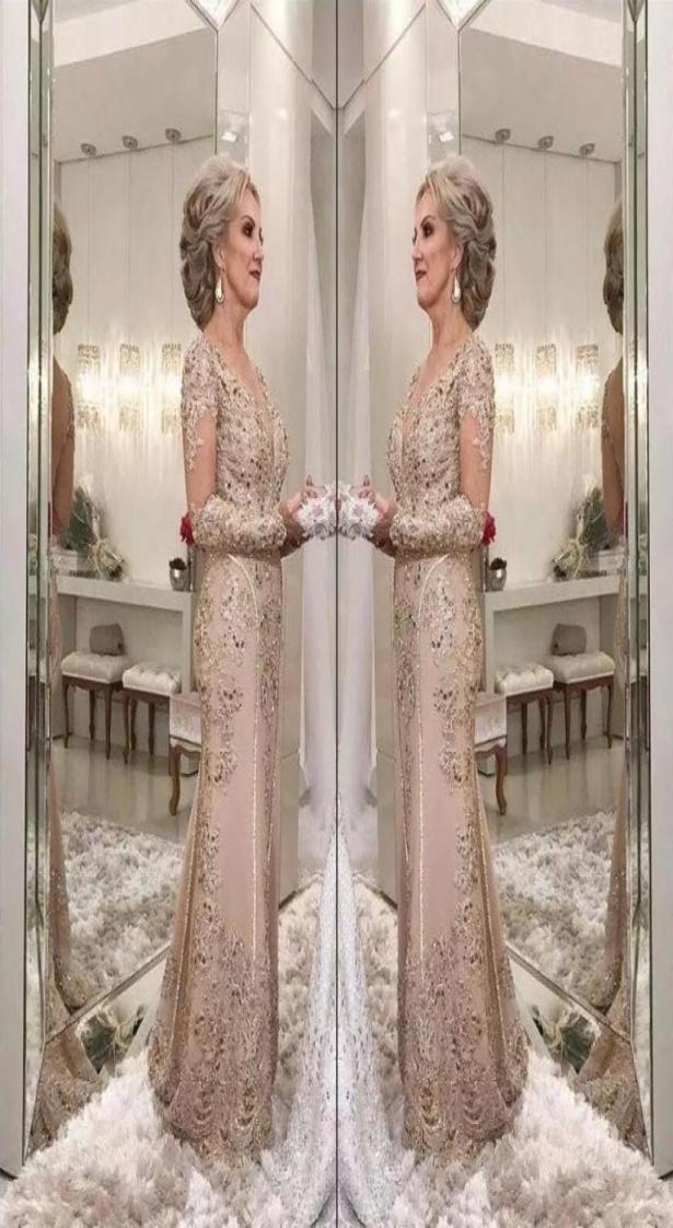 2018 Luxury Mother Of The Bride Dresses V Neck Long Sleeves Crystal Beaded Mermaid Lace Applique Plus Size Party Evening Wedding G5056598
2018 Luxury Mother Of The Bride Dresses V Neck Long Sleeves Crystal Beaded Mermaid Lace Applique Plus Size Party Evening Wedding G5056598