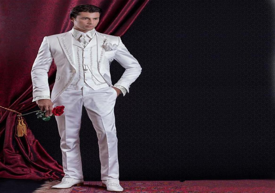 Wedding Tuxedos Custom Made 2019 Baroque Style Groom Groomsman Suit Evening Suits Embroidery White Man039s Suit JacketPantsV5663348, Same as image
Wedding Tuxedos Custom Made 2019 Baroque Style Groom Groomsman Suit Evening Suits Embroidery White Man039s Suit JacketPantsV5663348, Same as image
