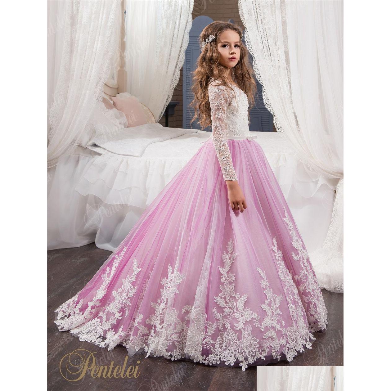 Flower Girls' Dresses Girls For S P Entelei With Long Sleeves And Sweep Train Appliques Tle Little Gowns Light Drop Delivery Dhfke, Burgundy
Flower Girls' Dresses Girls For S P Entelei With Long Sleeves And Sweep Train Appliques Tle Little Gowns Light Drop Delivery Dhfke, Burgundy