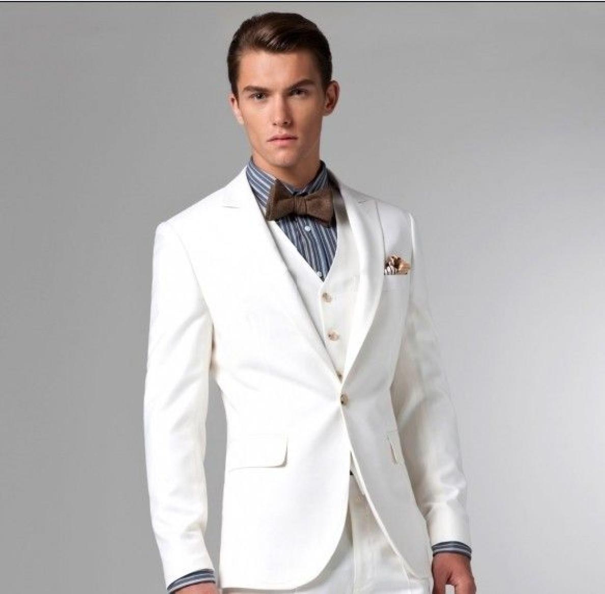 New Style White Two Buttons Groom Tuxedos Man Peak Lapel Groomsmen Men Wedding Suits Bridegroom JacketPantsTieVest H8681743048, Same as image
New Style White Two Buttons Groom Tuxedos Man Peak Lapel Groomsmen Men Wedding Suits Bridegroom JacketPantsTieVest H8681743048, Same as image