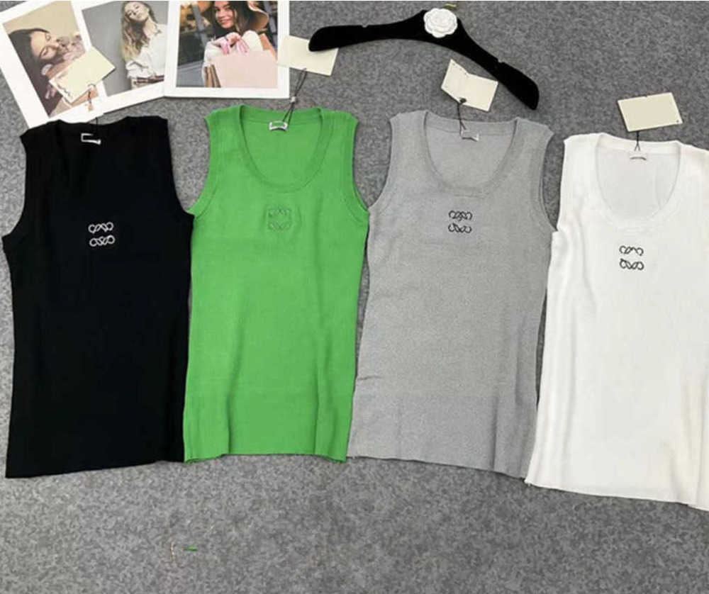 Women' New T-Shirt Tank top anagram loewee crop tank designer T Shirts Women Knits Tee Knitted Sport Tops lowewe Woman Vest Yoga Tees Green size L High quality quality, Gray long top
Women' New T-Shirt Tank top anagram loewee crop tank designer T Shirts Women Knits Tee Knitted Sport Tops lowewe Woman Vest Yoga Tees Green size L High quality quality, Gray long top