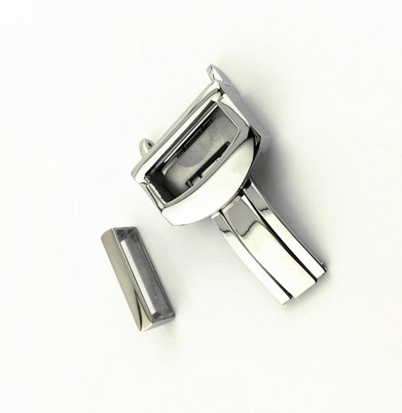 New Applicable IWC IWC Portofino mesh buckle stainless steel watch buckle solid buckle strap accessories 20mm7327053
New Applicable IWC IWC Portofino mesh buckle stainless steel watch buckle solid buckle strap accessories 20mm7327053