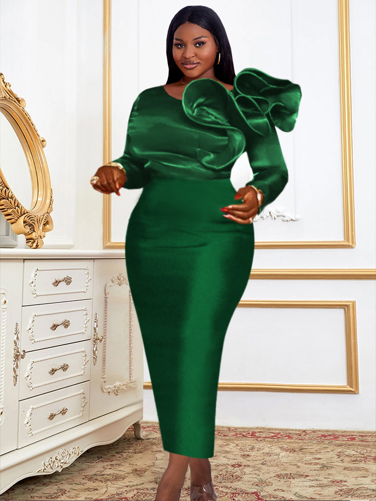 Plus size Dresses Size Long Dress for Women Ruffles High Waist Dark Green Robe Evening Birthday Wedding Party Event Ball Gowns Christmas 230627
Plus size Dresses Size Long Dress for Women Ruffles High Waist Dark Green Robe Evening Birthday Wedding Party Event Ball Gowns Christmas 230627