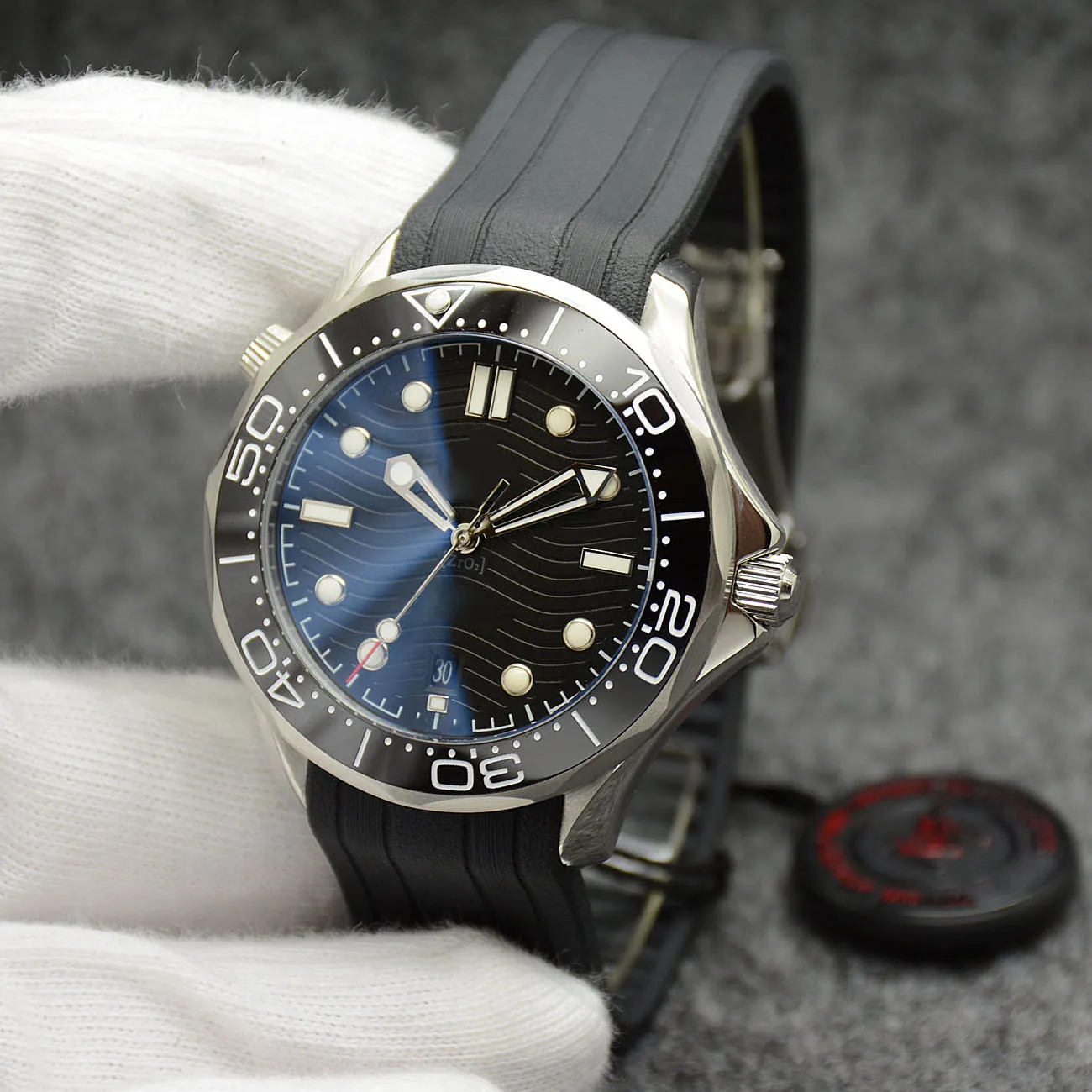 Free 42MM Automatic Mechanical Outdoor Mens Watches Watch Black Dial With Black Rubber Band Rotatable Bezel and Transparent Case Back
Free 42MM Automatic Mechanical Outdoor Mens Watches Watch Black Dial With Black Rubber Band Rotatable Bezel and Transparent Case Back