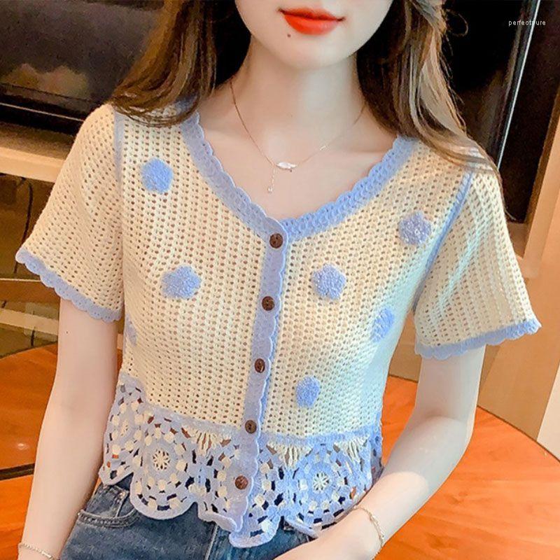 Women's Knits Floral Knitted Cardigan Women Korean Casual V Neck Summer Ruff Short Sleeve Thin Single-Breasted Knitwear Corp Tops Female, Green
Women's Knits Floral Knitted Cardigan Women Korean Casual V Neck Summer Ruff Short Sleeve Thin Single-Breasted Knitwear Corp Tops Female, Green