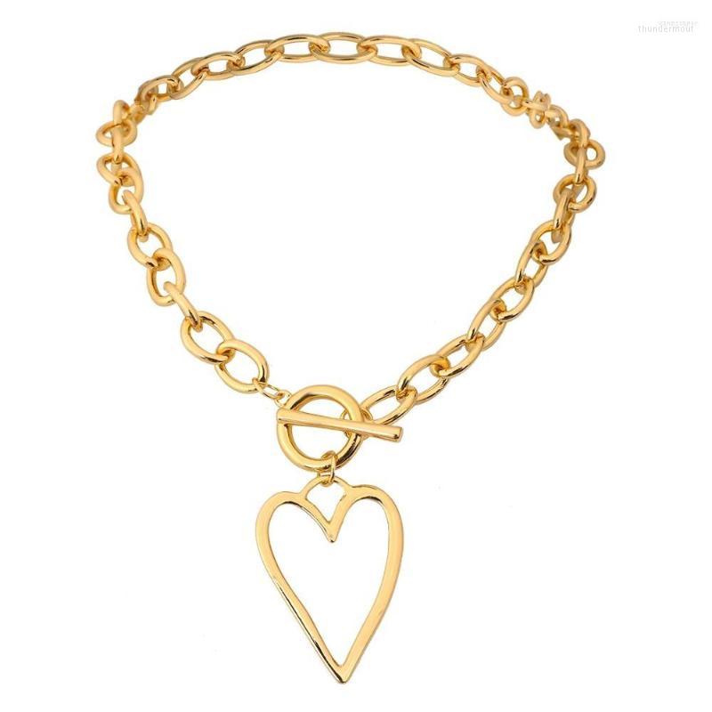 Chains 316L Punk Gold Color Bih Hollow Heart Pendant Necklace For Women Imitation Metal Choker Necklaces Female 2023 Fashion Jewelry
Chains 316L Punk Gold Color Bih Hollow Heart Pendant Necklace For Women Imitation Metal Choker Necklaces Female 2023 Fashion Jewelry