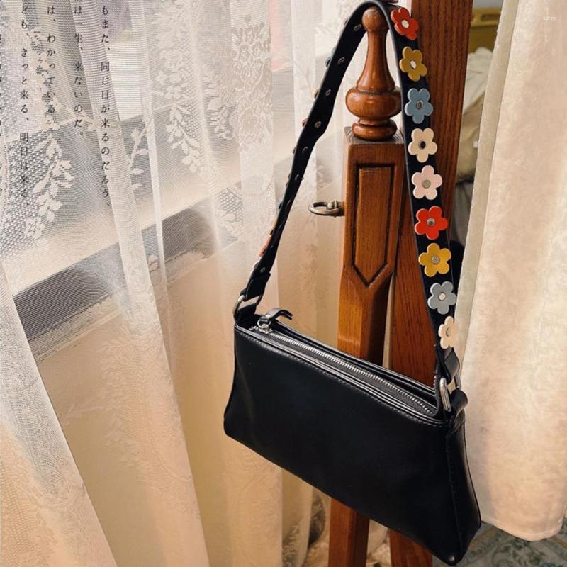Evening Bags Vegan PU Leather Crossbody Sling Women Luxury Designer Fashion Vintage Flowers Shoulder Bag Female Simple Messenger, Black
Evening Bags Vegan PU Leather Crossbody Sling Women Luxury Designer Fashion Vintage Flowers Shoulder Bag Female Simple Messenger, Black