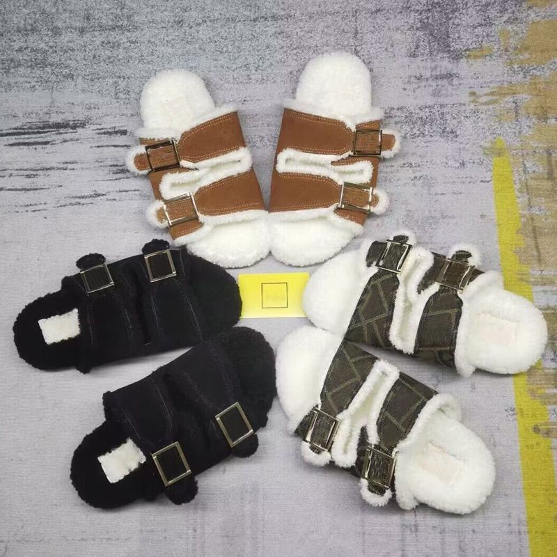 winter Men slipper fashion Lazy letter Belt buckle women designer shoes platform Lady Cartoon Plush slippers man keep warm wool flops Large size 35-42 with box, Black
winter Men slipper fashion Lazy letter Belt buckle women designer shoes platform Lady Cartoon Plush slippers man keep warm wool flops Large size 35-42 with box, Black