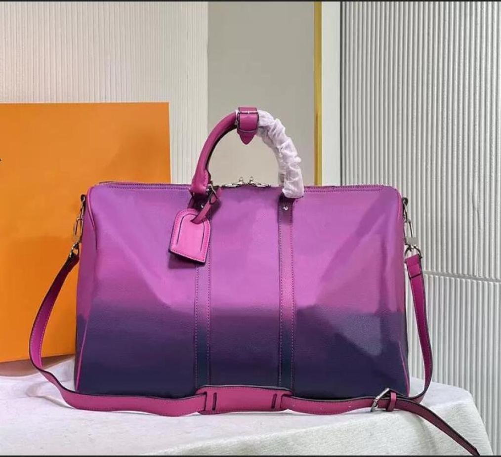 HH KEEP 45B ALL M59713 45cm Travel Bandouliere Bag Taurillon Illusion BlueGreen Pink Embossed Monograms Pattern Large Capacity 207191395, Lavender
HH KEEP 45B ALL M59713 45cm Travel Bandouliere Bag Taurillon Illusion BlueGreen Pink Embossed Monograms Pattern Large Capacity 207191395, Lavender