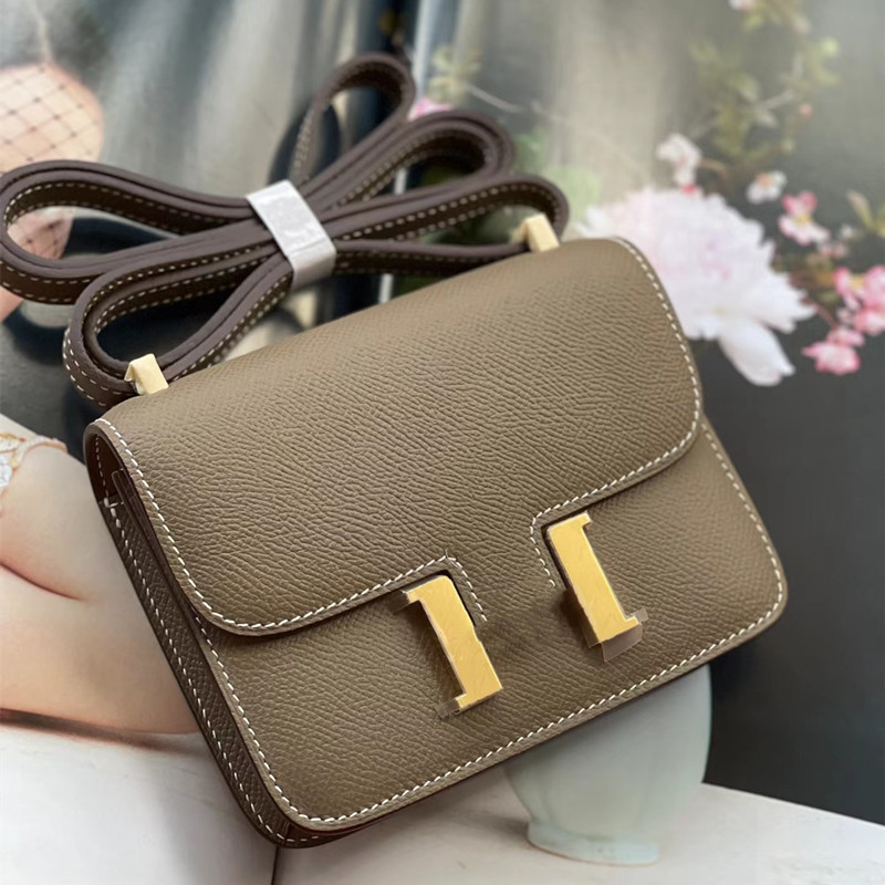 10A Top Designer Women's Bag Designer Handmade Premium Wax Line Epsom Leather Luxury Classic Fashion Mini Small Crossbody Bag Reproduction H14CM Lovely gift box, Black gold
10A Top Designer Women's Bag Designer Handmade Premium Wax Line Epsom Leather Luxury Classic Fashion Mini Small Crossbody Bag Reproduction H14CM Lovely gift box, Black gold