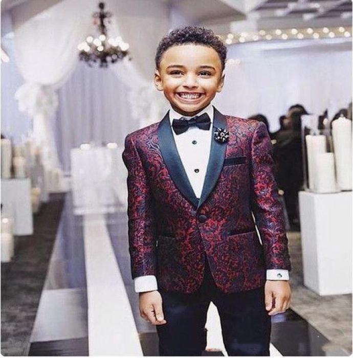 2020 New Print Boys Tuxedo Formal Party Dinner Suits Shawl Lapel Suit Tuxedo for Kids Wedding Suits JacketPants Two Pieces Custom6536557, Yellow
2020 New Print Boys Tuxedo Formal Party Dinner Suits Shawl Lapel Suit Tuxedo for Kids Wedding Suits JacketPants Two Pieces Custom6536557, Yellow