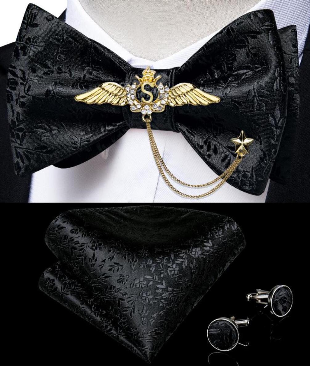 Bow Ties Arrival For Men Silk Bowties Cufflinks Handkerchief Set Party Wedding Suit Accessories Man Tie Golden Brooch9562588
Bow Ties Arrival For Men Silk Bowties Cufflinks Handkerchief Set Party Wedding Suit Accessories Man Tie Golden Brooch9562588