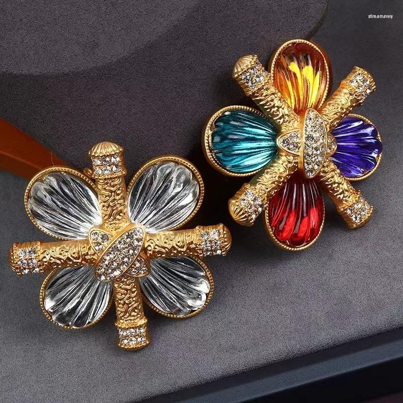 Brooches Medieval Vintage Jewelry Court Style Ear Clip Brooch Women's Corsage Micro Inlaid With Zircon Pins Decorative Suit
Brooches Medieval Vintage Jewelry Court Style Ear Clip Brooch Women's Corsage Micro Inlaid With Zircon Pins Decorative Suit