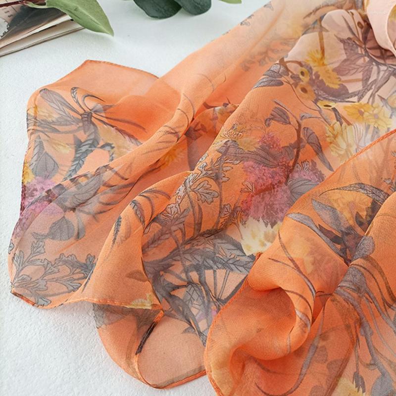 Scarves Trendy Lady Neck Wrap Quick Dry Women Summer Scarf Grass Flower Print Washable Sunscreen
Scarves Trendy Lady Neck Wrap Quick Dry Women Summer Scarf Grass Flower Print Washable Sunscreen