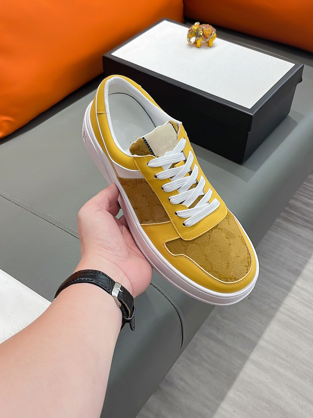 2023 Premium Men's Women's Casual Shoes Designer Sneakers White Green Red Stripe Women's Shoes Unisex Sneakers Walking Sports
2023 Premium Men's Women's Casual Shoes Designer Sneakers White Green Red Stripe Women's Shoes Unisex Sneakers Walking Sports