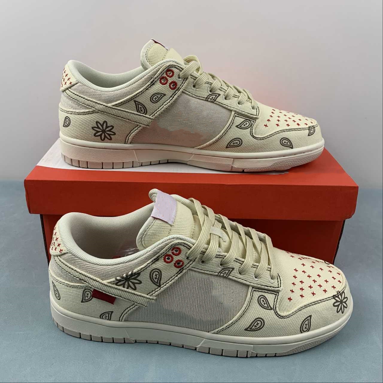 SB DNKS Shoes Beige Red Men Women Outdoor Sports shoes With Original Box Fast Delivery
SB DNKS Shoes Beige Red Men Women Outdoor Sports shoes With Original Box Fast Delivery