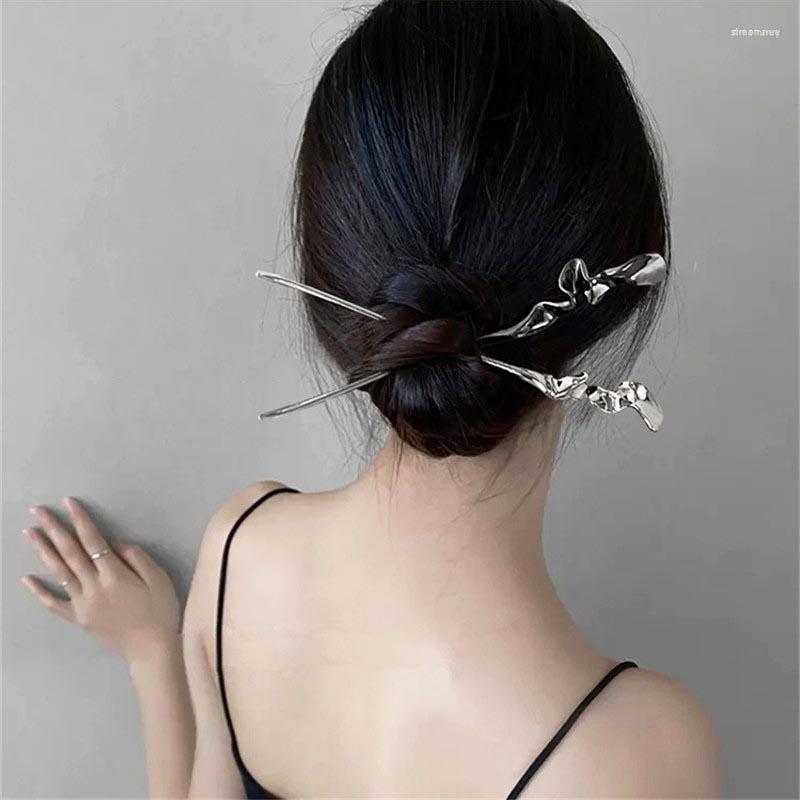Hair Clips Fashion Simple Metal Irregular Twisted Hairpin For Women Silver Color Black Bodkin Dish Up Hairstick Bun Hairdress Accessories
Hair Clips Fashion Simple Metal Irregular Twisted Hairpin For Women Silver Color Black Bodkin Dish Up Hairstick Bun Hairdress Accessories