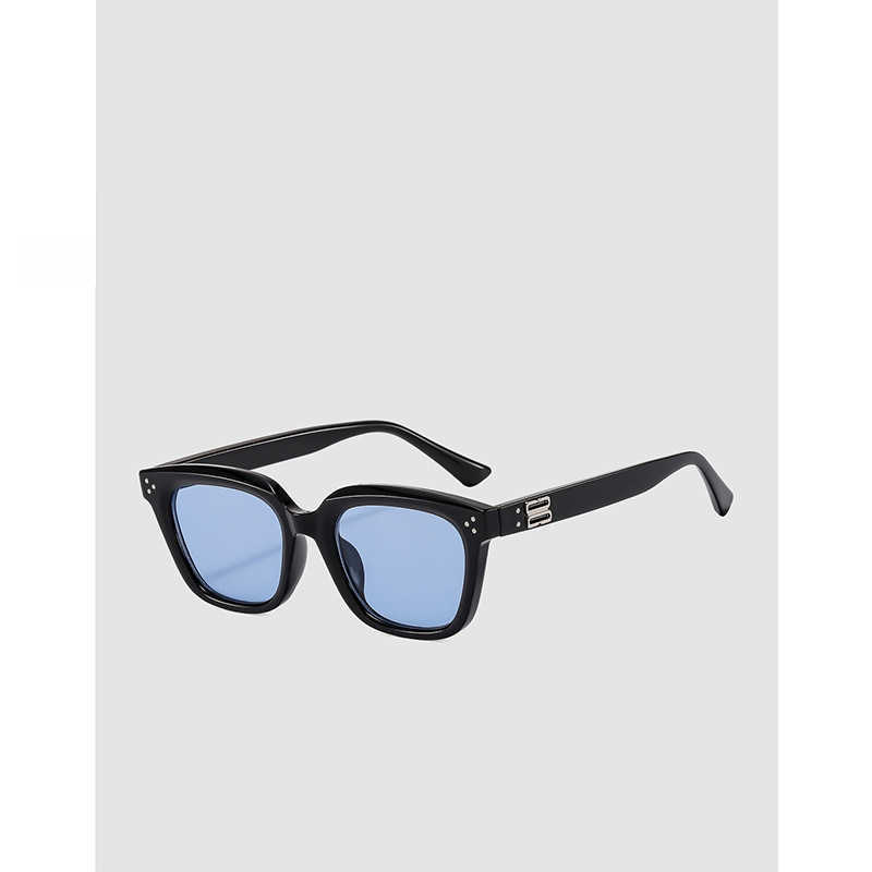 2023 New GM Network Red Same MUSEE Personalized Women UV Protection Sunglasses for Men
2023 New GM Network Red Same MUSEE Personalized Women UV Protection Sunglasses for Men