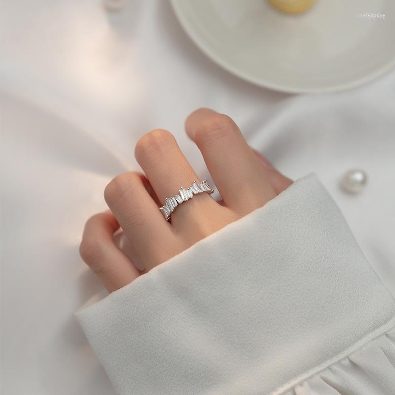 Cluster Rings MloveAcc S925 Sterling Silver Fashion Retro Style Inlaid Row Zirconia Crystal Temperament Ring Open Adjustable For Women Lady
Cluster Rings MloveAcc S925 Sterling Silver Fashion Retro Style Inlaid Row Zirconia Crystal Temperament Ring Open Adjustable For Women Lady