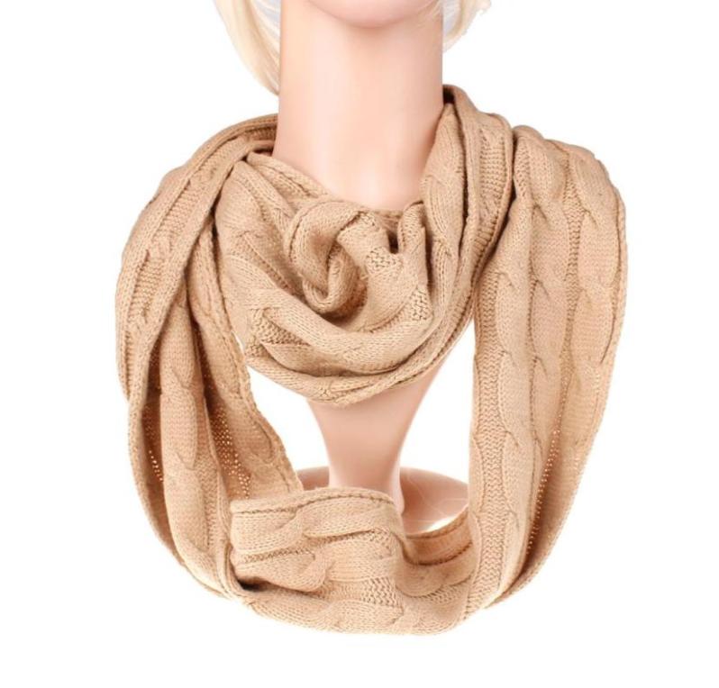 Bandanas XDOMI Fashion Winter Soft Scarf Women Chunky Warm Head Scarves Pullover Knitted Neck Long Infinity Hood Cowl Ring8956258
Bandanas XDOMI Fashion Winter Soft Scarf Women Chunky Warm Head Scarves Pullover Knitted Neck Long Infinity Hood Cowl Ring8956258