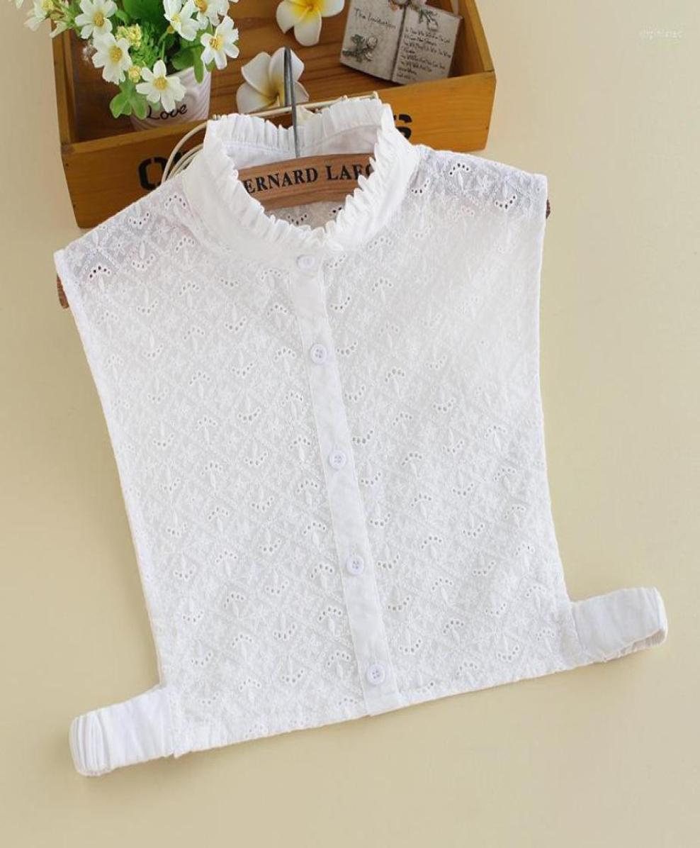Bow Ties 2022 Cotton Women Detachable Collars Stand Fake Collar Vintage Shirt Blouse Tops Man False Necklace Choker Nep Kraagie1548003
Bow Ties 2022 Cotton Women Detachable Collars Stand Fake Collar Vintage Shirt Blouse Tops Man False Necklace Choker Nep Kraagie1548003