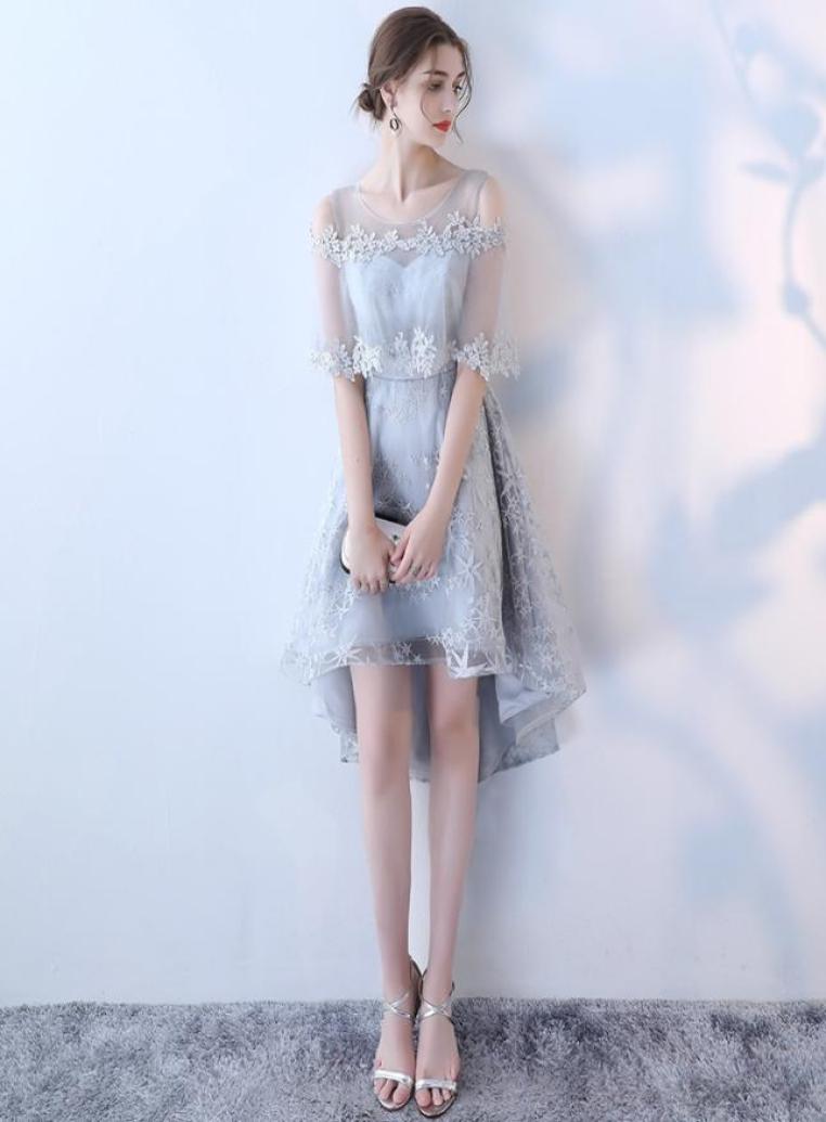 Elegant Silver High Low Graduation Dresses 2020 Cheap Applique Lace With Shawl Prom Dresses Sexy Party Gowns Homecoming Dress Cust3547016, Same as picture
Elegant Silver High Low Graduation Dresses 2020 Cheap Applique Lace With Shawl Prom Dresses Sexy Party Gowns Homecoming Dress Cust3547016, Same as picture
