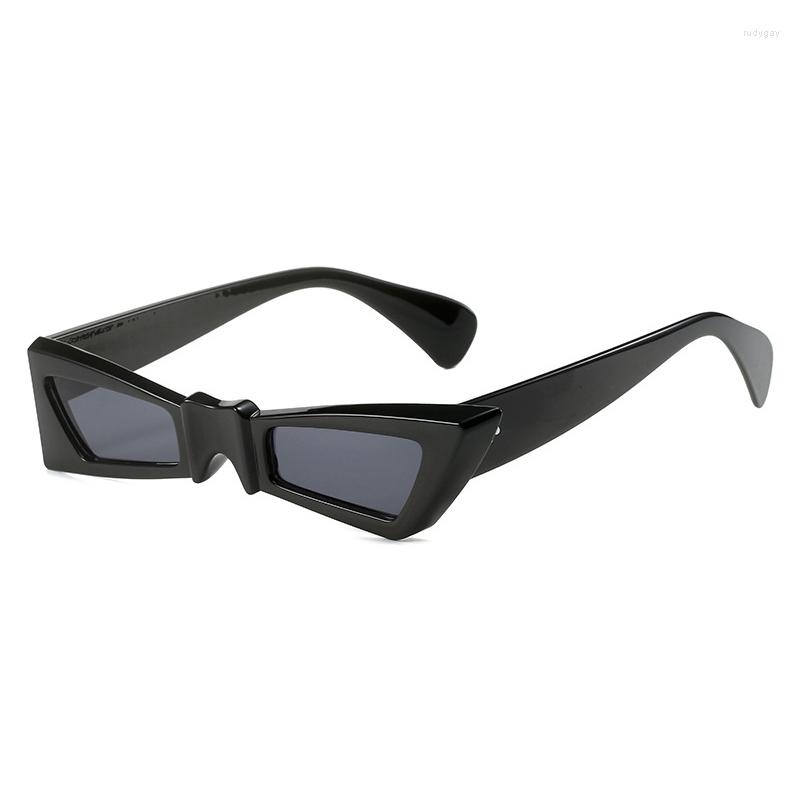 Sunglasses Fashion Chic Butterfly Y2k Women Brand Vintage Small Cat Eye Eyewear Shades UV400 Men Irregular Punk Sun Glasses
Sunglasses Fashion Chic Butterfly Y2k Women Brand Vintage Small Cat Eye Eyewear Shades UV400 Men Irregular Punk Sun Glasses
