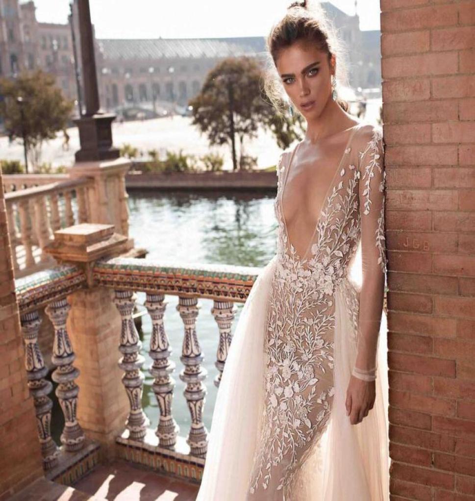 Berta Wedding Dresses Lace 3DFloral Appliques Sheer Long Sleeves Bridal Gowns Sexy Chest Exposed ALine Wedding Dress with Oversk1863851, Pink
Berta Wedding Dresses Lace 3DFloral Appliques Sheer Long Sleeves Bridal Gowns Sexy Chest Exposed ALine Wedding Dress with Oversk1863851, Pink