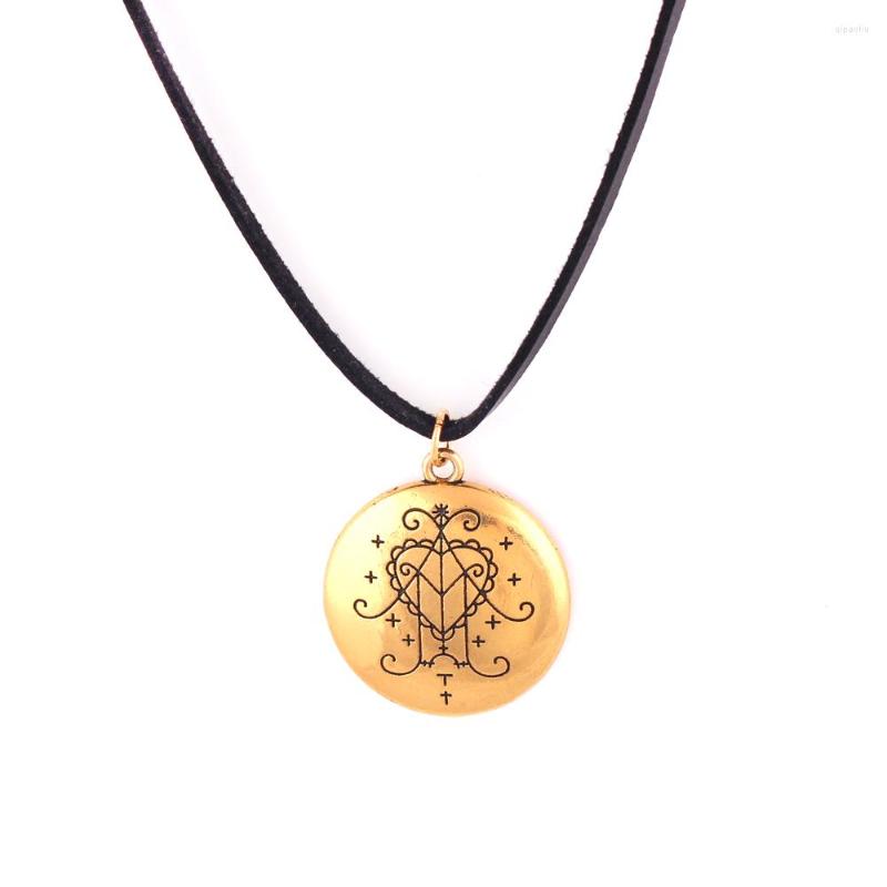Pendant Necklaces Leather Rope Chain Love Heart Pattern Haitian Abundance Spirit Amulet Material Zinc Alloy Drop
Pendant Necklaces Leather Rope Chain Love Heart Pattern Haitian Abundance Spirit Amulet Material Zinc Alloy Drop
