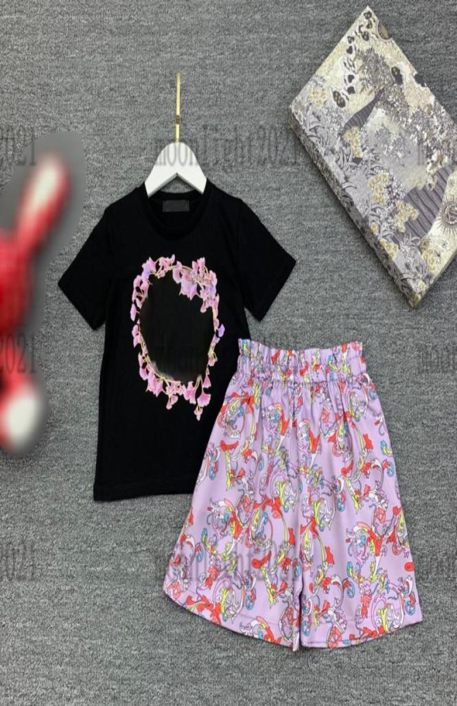 designer girls tracksuits highend t shirts shorts 2 pieces sets brand kids summer children sports t shirts clothing suits short 4992525, Blue
designer girls tracksuits highend t shirts shorts 2 pieces sets brand kids summer children sports t shirts clothing suits short 4992525, Blue