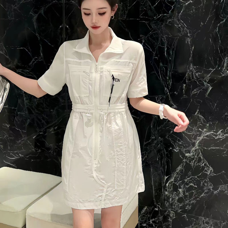 Basic & Casual Dresses designer 2023 Summer New Pure Desire Style Gentle and Unique Temperament Reduced Age Sleeveless Knitted Dress for woman, Black
Basic & Casual Dresses designer 2023 Summer New Pure Desire Style Gentle and Unique Temperament Reduced Age Sleeveless Knitted Dress for woman, Black
