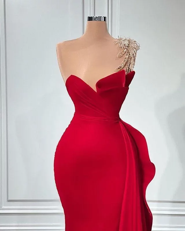 One Plus Size Shoulder Mermaid Sexy Prom Dresses Arabic Aso Ebi Red Beaded Crystals Satin Evening Formal Party Second Reception Bridesmaid Gown