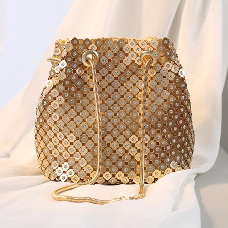 Evening Bags Korean Versatile Dinner Bag Fashion Diamond Shiny Bucket Women's Handbag Chain Diagonal Crossbody, Silver
Evening Bags Korean Versatile Dinner Bag Fashion Diamond Shiny Bucket Women's Handbag Chain Diagonal Crossbody, Silver