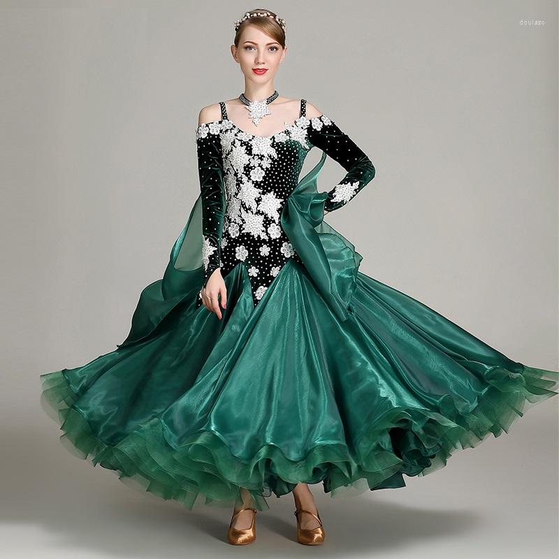 Stage Wear Lady Ballroom Dancing Dress Long Sleeve Diamond Dance Costumes Girls Modern Female Performance D0759, Red
Stage Wear Lady Ballroom Dancing Dress Long Sleeve Diamond Dance Costumes Girls Modern Female Performance D0759, Red