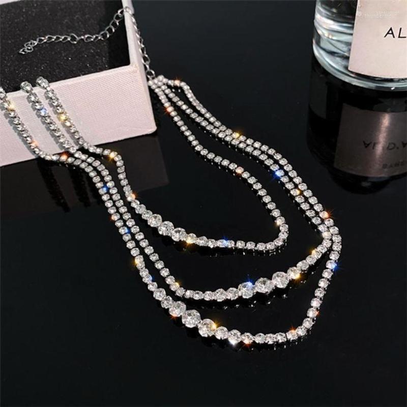 Chains Shining Geometric Full Rhinestone Women Crystal Necklaces Neck Jewelry Choker Clavicle Chain
Chains Shining Geometric Full Rhinestone Women Crystal Necklaces Neck Jewelry Choker Clavicle Chain