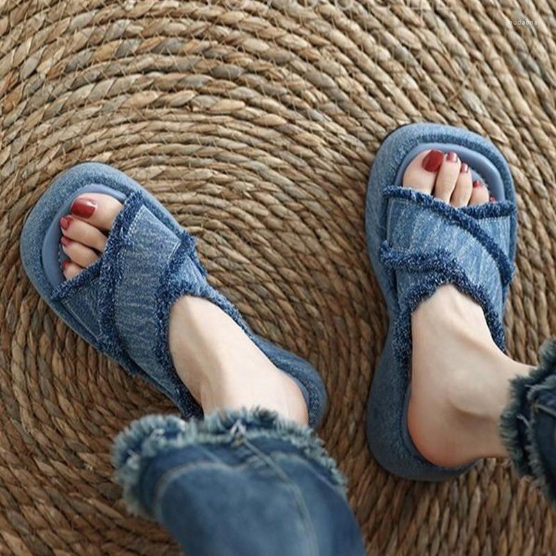 Slippers Flats 2023 Trend Women Platform Sandals Summer Shoes Designer Slingback Flip Flops Casual Beach Dress Slides, Black
Slippers Flats 2023 Trend Women Platform Sandals Summer Shoes Designer Slingback Flip Flops Casual Beach Dress Slides, Black