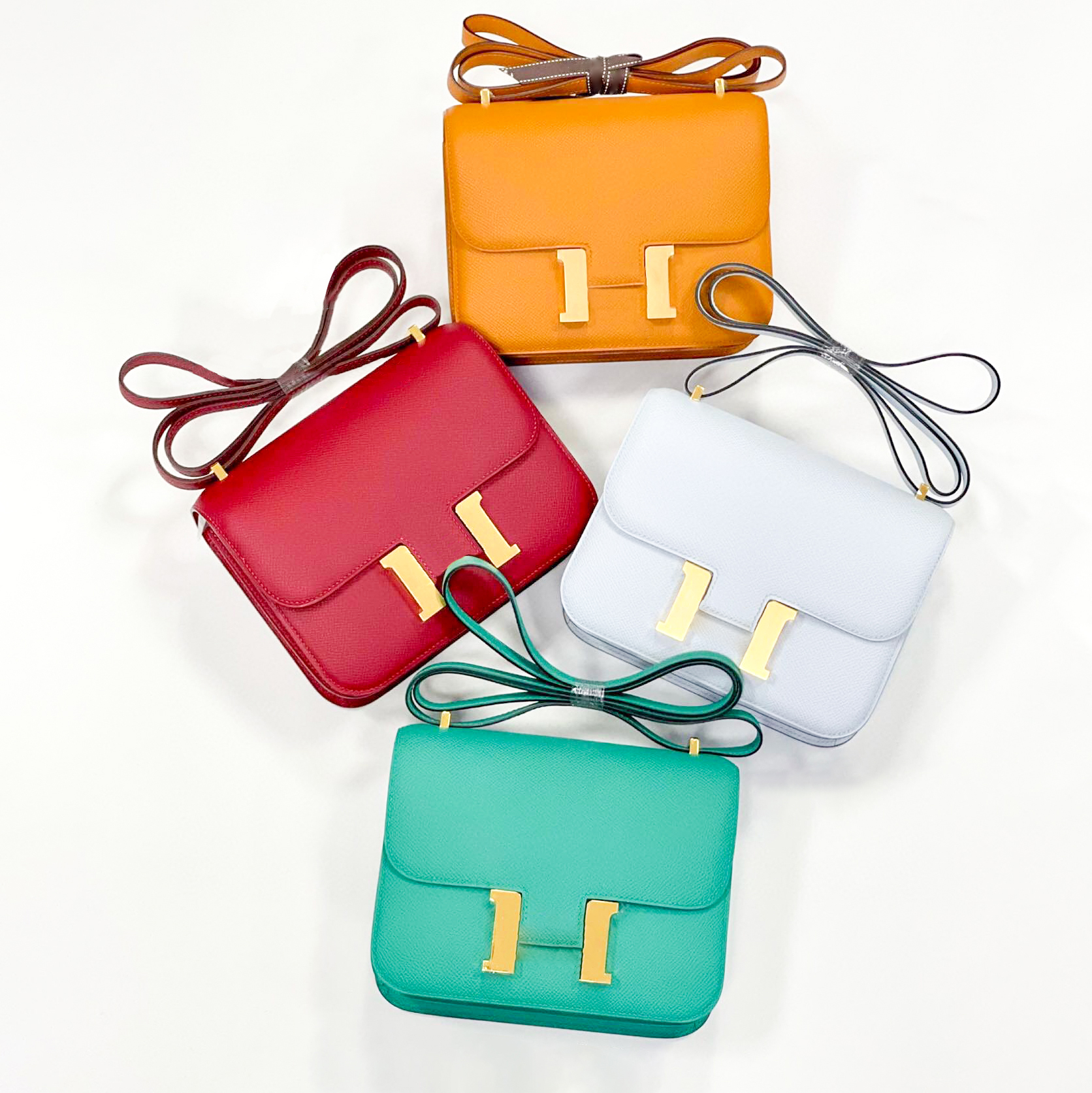 Luxury Genuine Leather Small shoulder Bags tote handbag cross body clutch bags Womens Designer nylon travel cool mirror quality Underarm pochette hand bag, Leather-black
Luxury Genuine Leather Small shoulder Bags tote handbag cross body clutch bags Womens Designer nylon travel cool mirror quality Underarm pochette hand bag, Leather-black